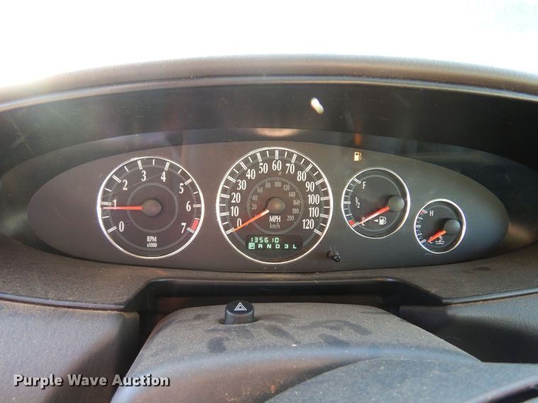 image for item KU9666 2000 Chrysler Cirrus