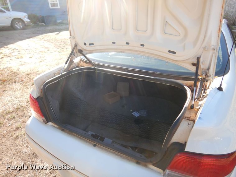 image for item KU9666 2000 Chrysler Cirrus