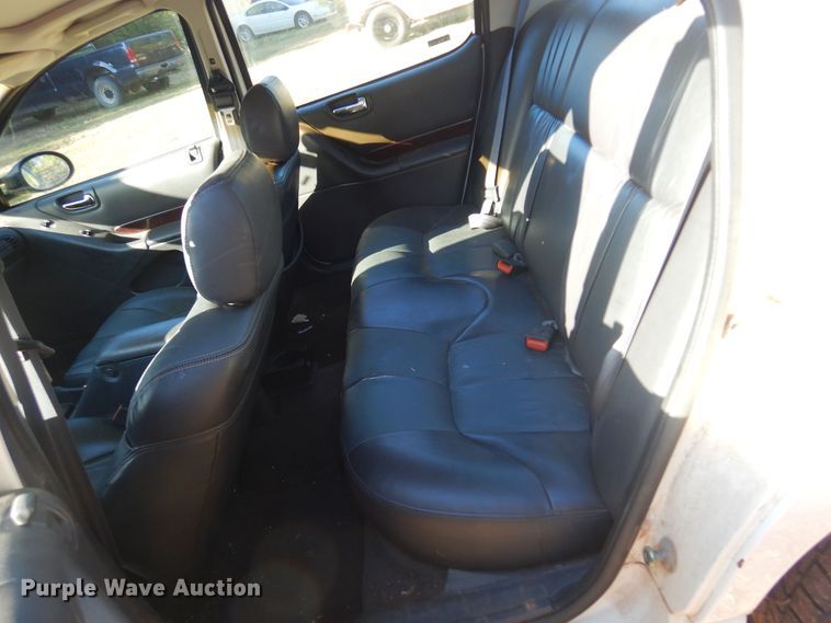 image for item KU9666 2000 Chrysler Cirrus