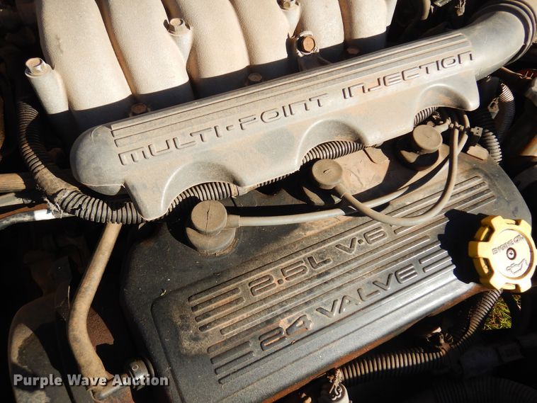 image for item KU9666 2000 Chrysler Cirrus