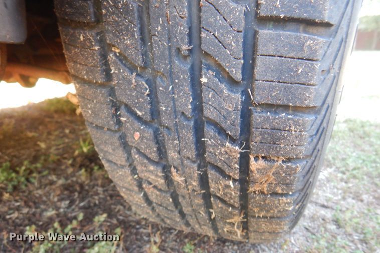 image for item KU9666 2000 Chrysler Cirrus