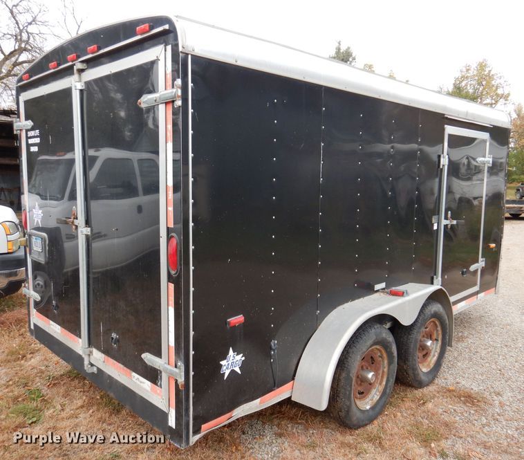 image for item KW9384 2004 Forest River  enclosed cargo trailer