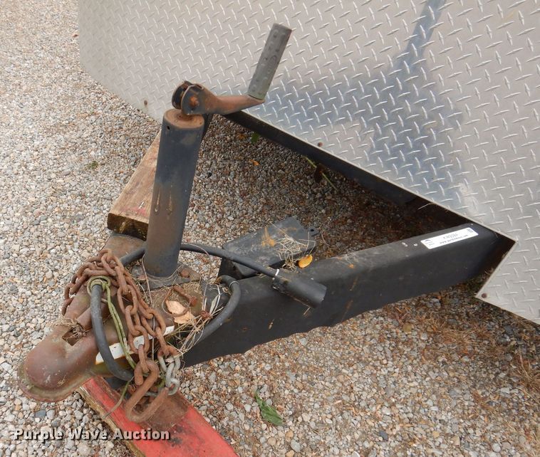 image for item KW9384 2004 Forest River  enclosed cargo trailer