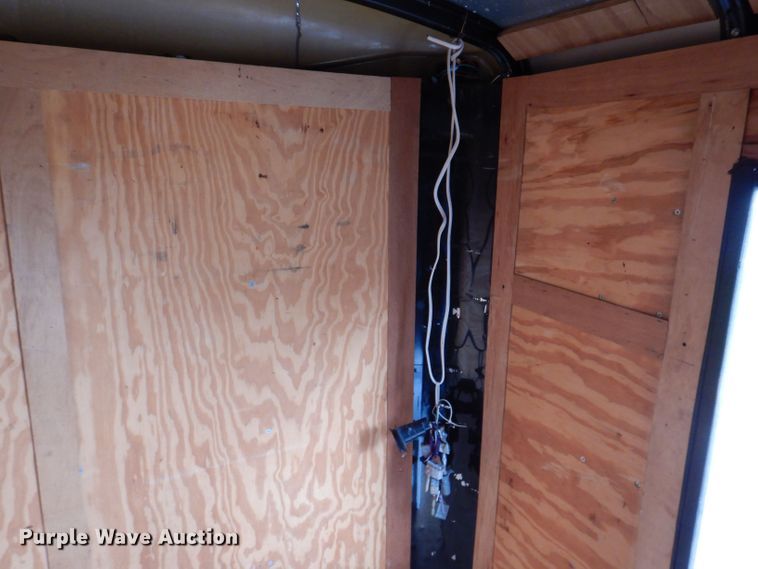 image for item KW9384 2004 Forest River  enclosed cargo trailer