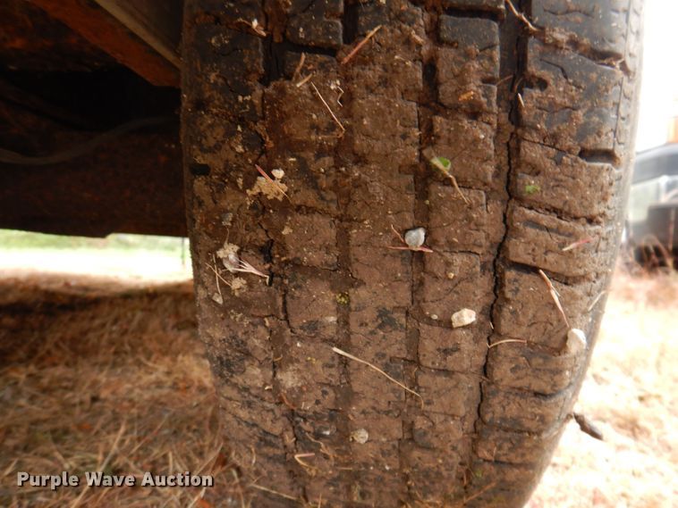 image for item KW9384 2004 Forest River  enclosed cargo trailer