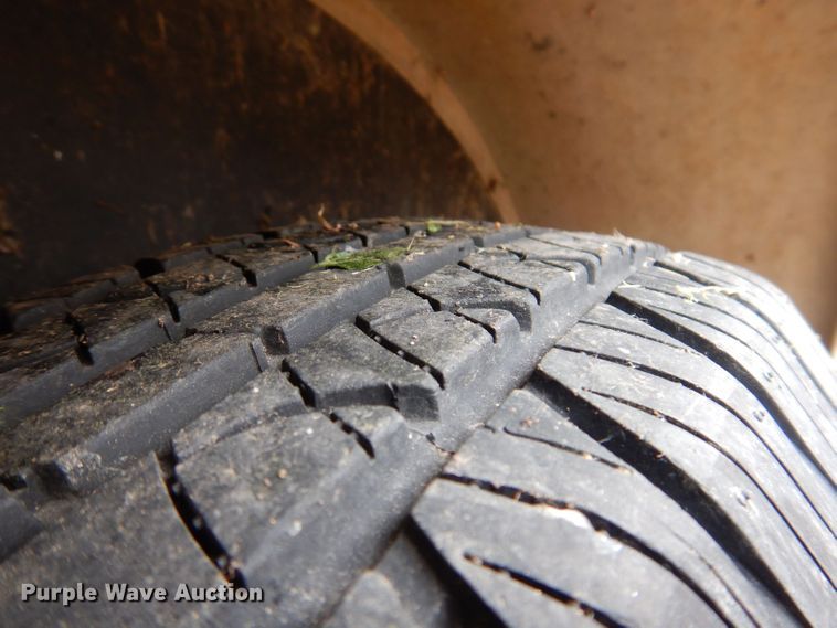 image for item KW9384 2004 Forest River  enclosed cargo trailer