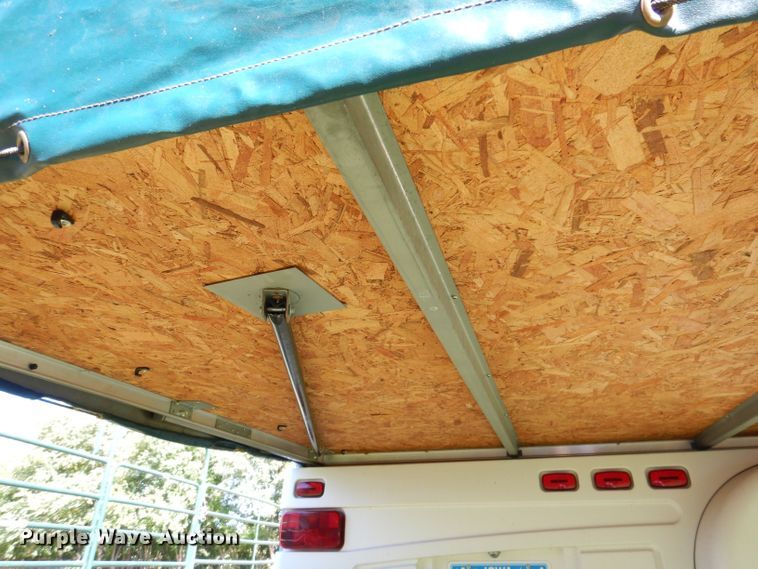 image for item KW9403 2000 Coleman Niagara Elite  camper