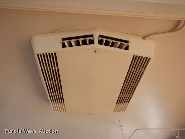 image for item KW9403 2000 Coleman Niagara Elite  camper