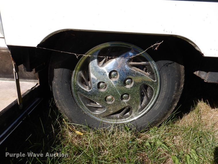 image for item KW9403 2000 Coleman Niagara Elite  camper