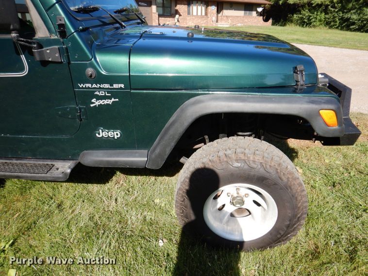 image for item KW9404 1997 Jeep Wrangler  SUV