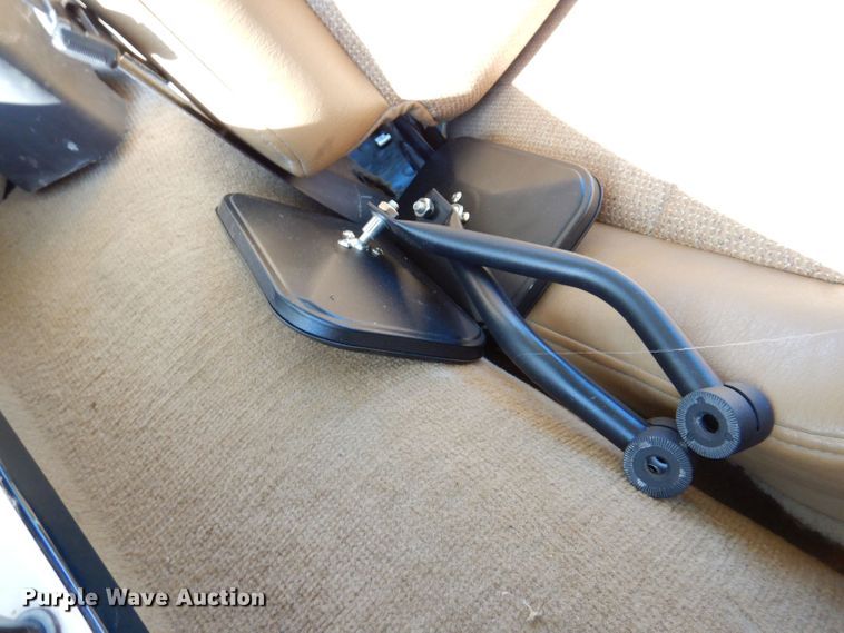 image for item KW9404 1997 Jeep Wrangler  SUV