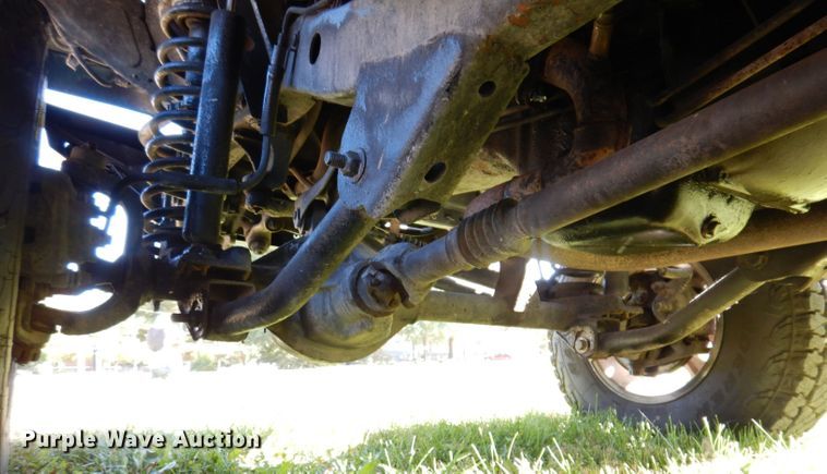 image for item KW9404 1997 Jeep Wrangler  SUV