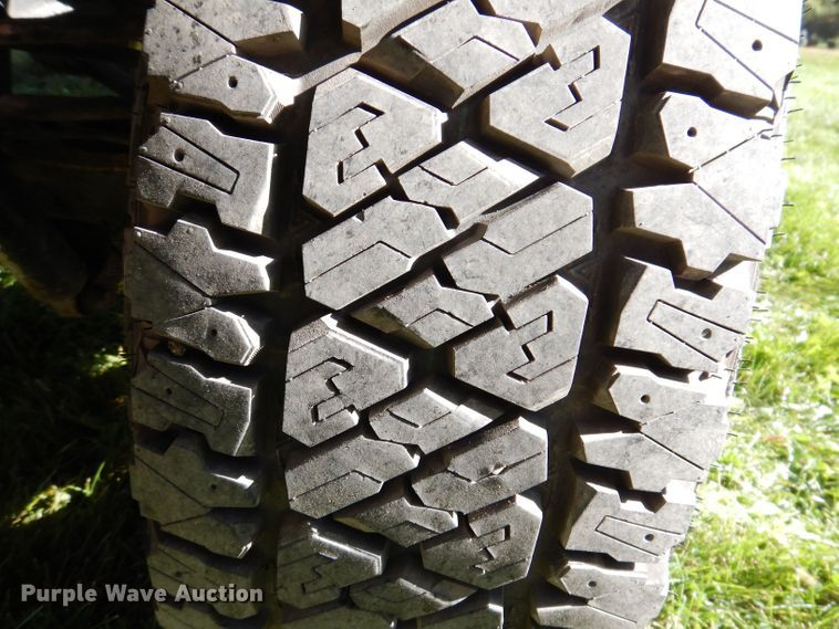 image for item KW9404 1997 Jeep Wrangler  SUV