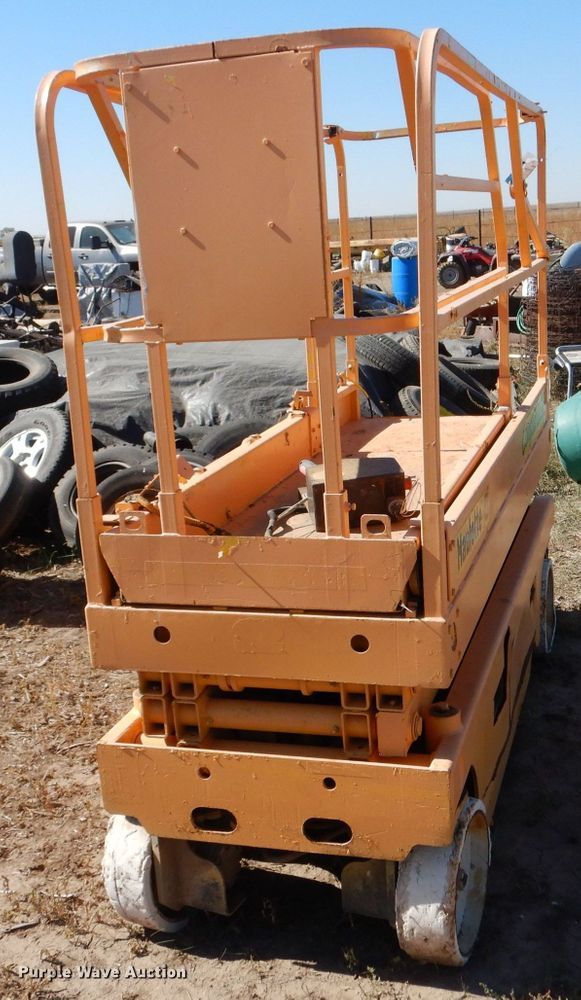 image for item LG9297 Haulotte Compact 2032E  scissor lift