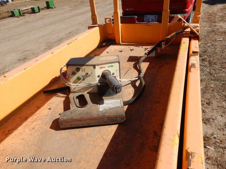 image for item LG9297 Haulotte Compact 2032E  scissor lift