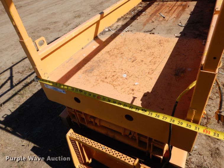 image for item LG9297 Haulotte Compact 2032E  scissor lift