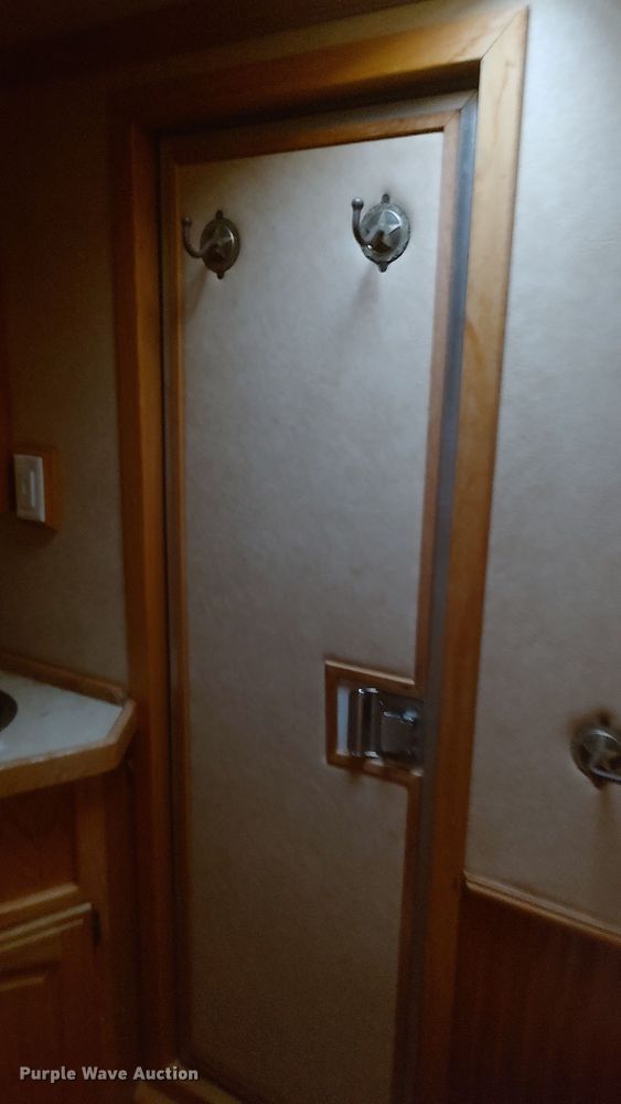 image for item LK9941 2004 Integrity  livestock trailer