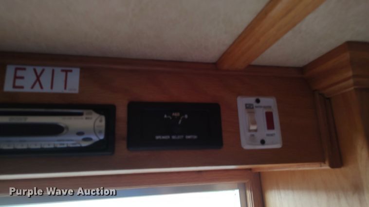 image for item LK9941 2004 Integrity  livestock trailer