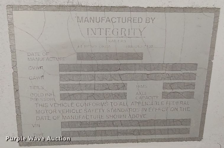 image for item LK9941 2004 Integrity  livestock trailer