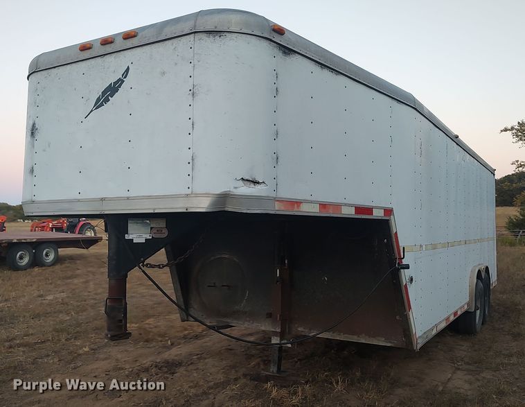 1995 Featherlite 5530 enclosed cargo trailer in Seminole, OK Item