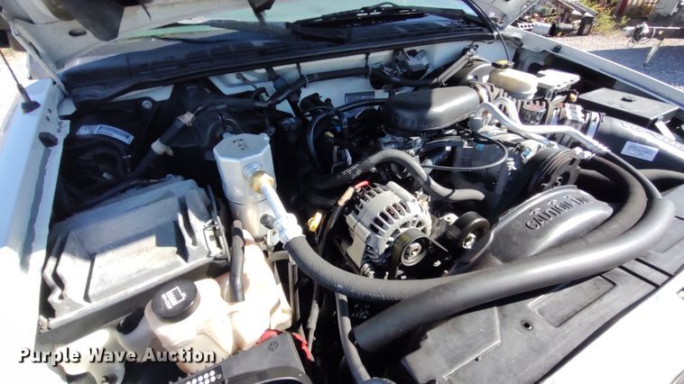 image for item LK9951 2003 GMC Sonoma  Ext. Cab pickup truck