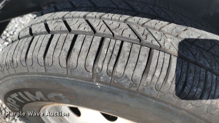 image for item LK9951 2003 GMC Sonoma  Ext. Cab pickup truck