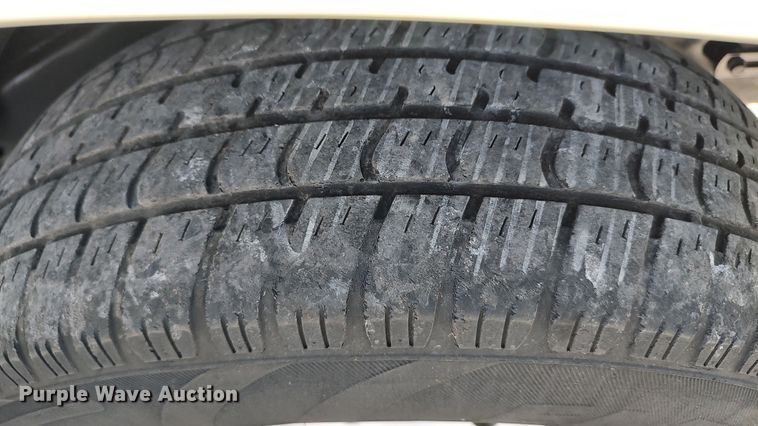 image for item LK9951 2003 GMC Sonoma  Ext. Cab pickup truck