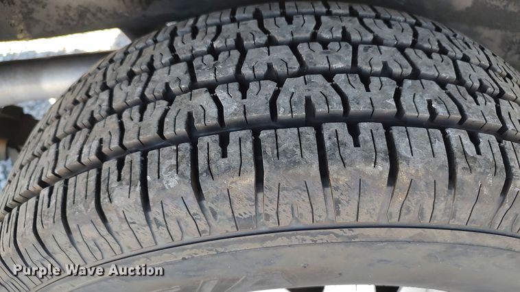 image for item LK9951 2003 GMC Sonoma  Ext. Cab pickup truck