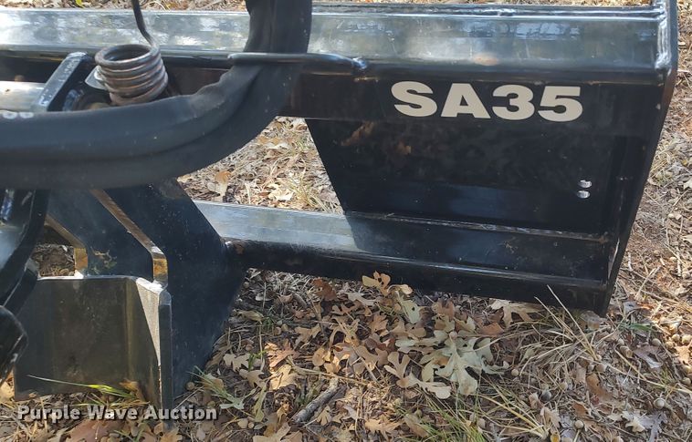 image for item LK9953 Kubota SA35  skid steer auger