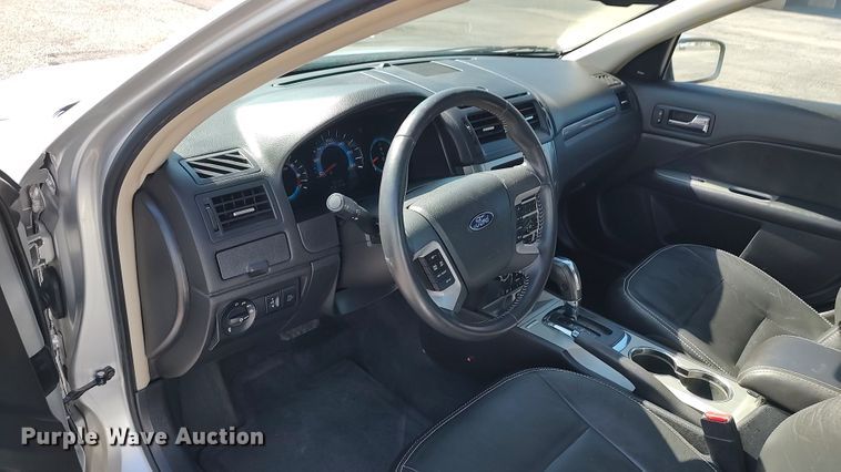 image for item LK9958 2011 Ford Fusion
