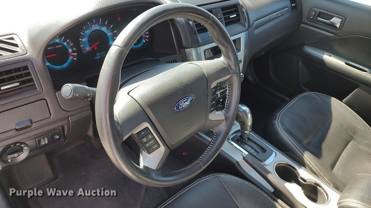 image for item LK9958 2011 Ford Fusion