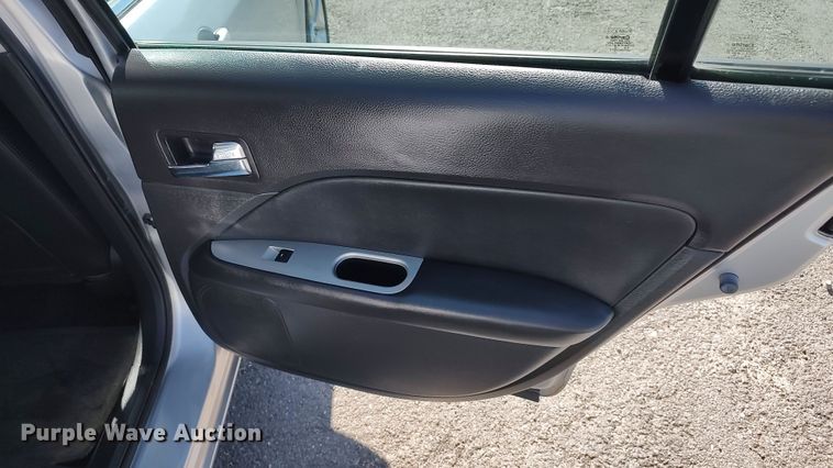 image for item LK9958 2011 Ford Fusion