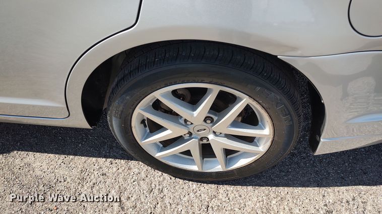 image for item LK9958 2011 Ford Fusion