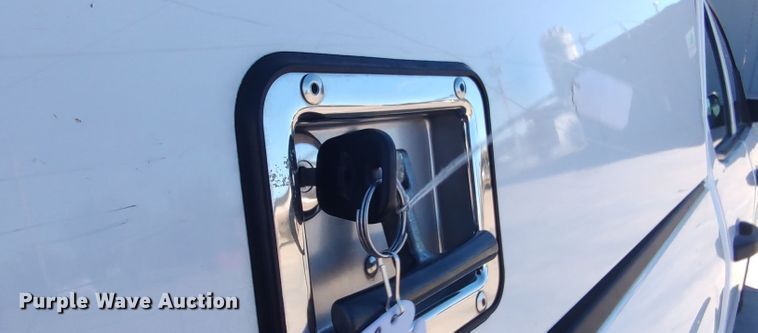 image for item LK9973 2018 Chevrolet Silverado 1500  Crew Cab pickup truck