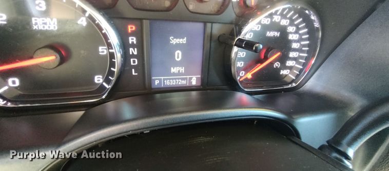 image for item LK9973 2018 Chevrolet Silverado 1500  Crew Cab pickup truck