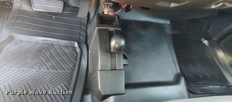 image for item LK9973 2018 Chevrolet Silverado 1500  Crew Cab pickup truck