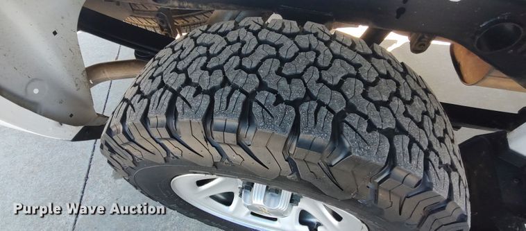 image for item LK9973 2018 Chevrolet Silverado 1500  Crew Cab pickup truck