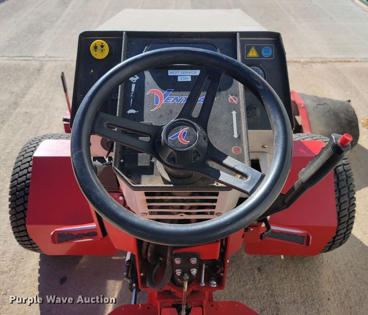 image for item LL9624 Ventrac 4500Z  lawn mower