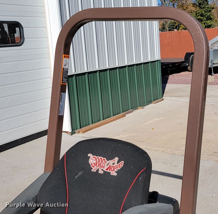 image for item LL9625 Grasshopper 725K  lawn mower