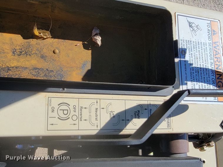 image for item LL9625 Grasshopper 725K  lawn mower