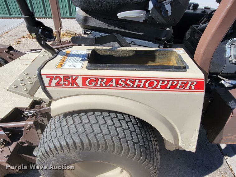 image for item LL9625 Grasshopper 725K  lawn mower
