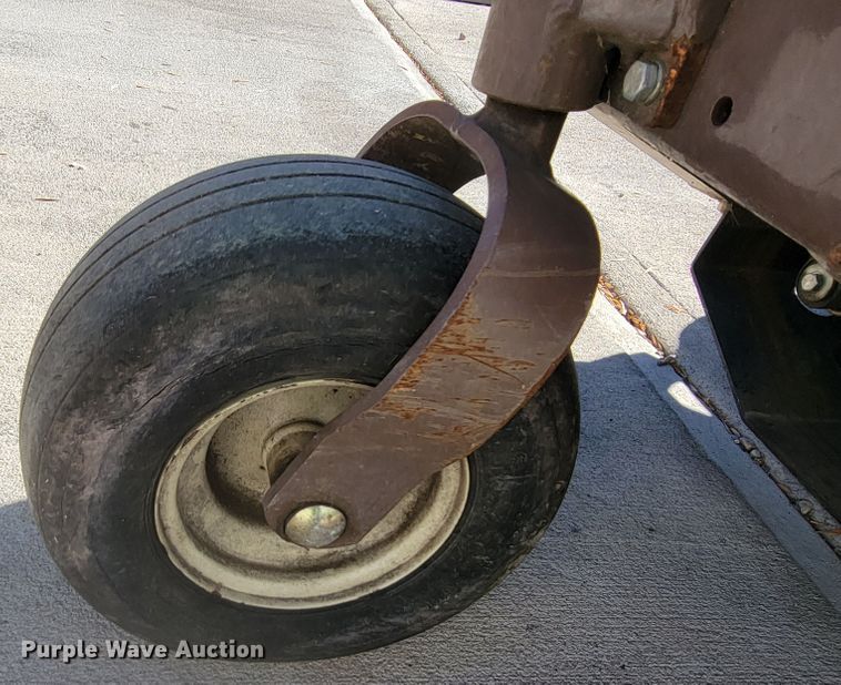 image for item LL9625 Grasshopper 725K  lawn mower