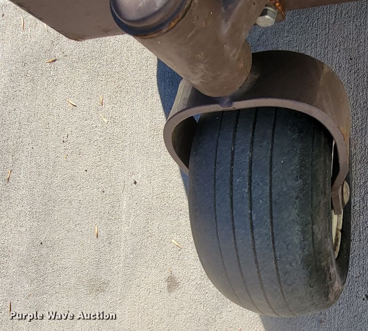 image for item LL9625 Grasshopper 725K  lawn mower