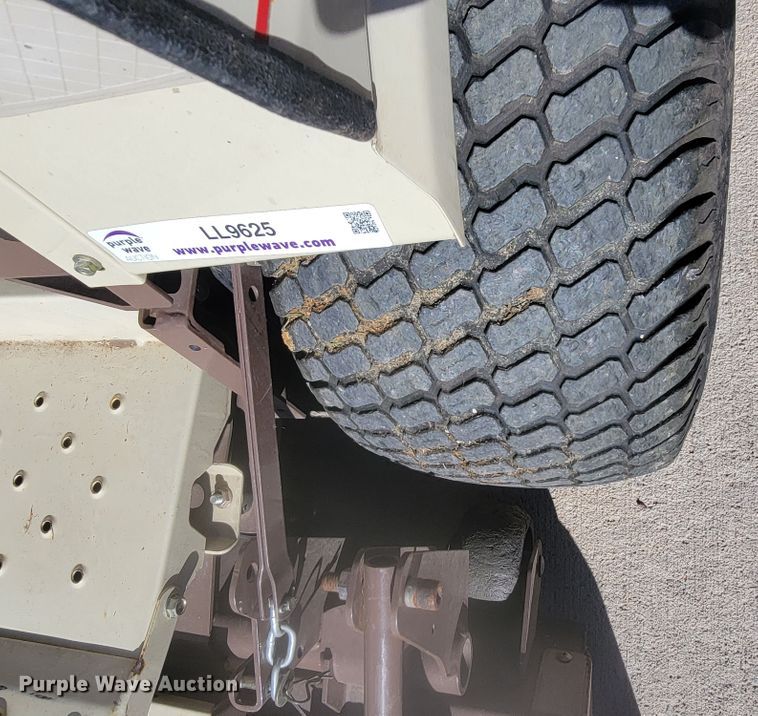 image for item LL9625 Grasshopper 725K  lawn mower