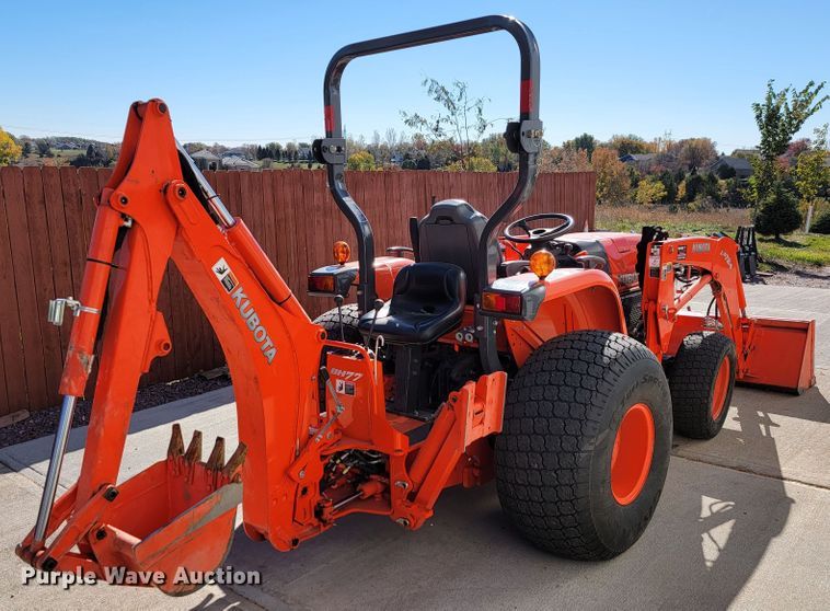 image for item LL9626 Kubota L3240  backhoe