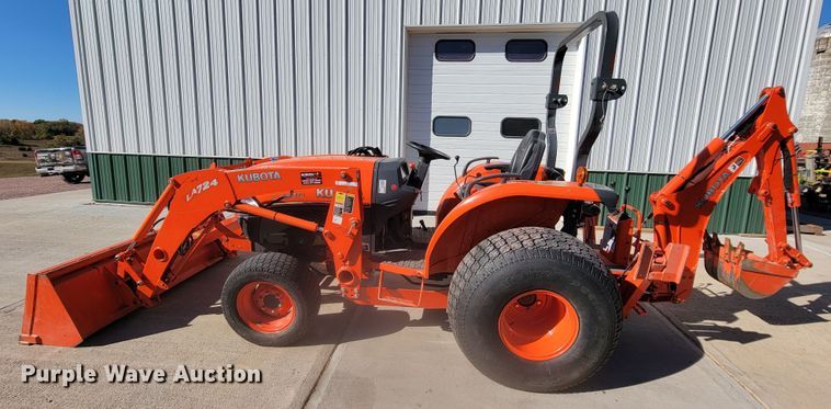 image for item LL9626 Kubota L3240  backhoe