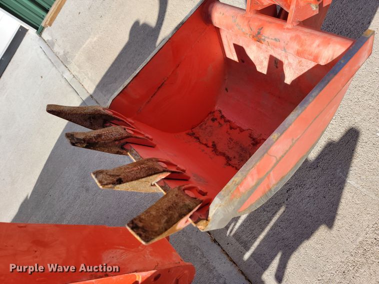 image for item LL9626 Kubota L3240  backhoe