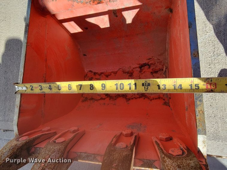 image for item LL9626 Kubota L3240  backhoe