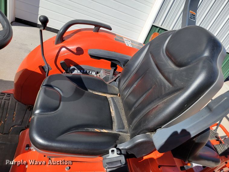 image for item LL9626 Kubota L3240  backhoe