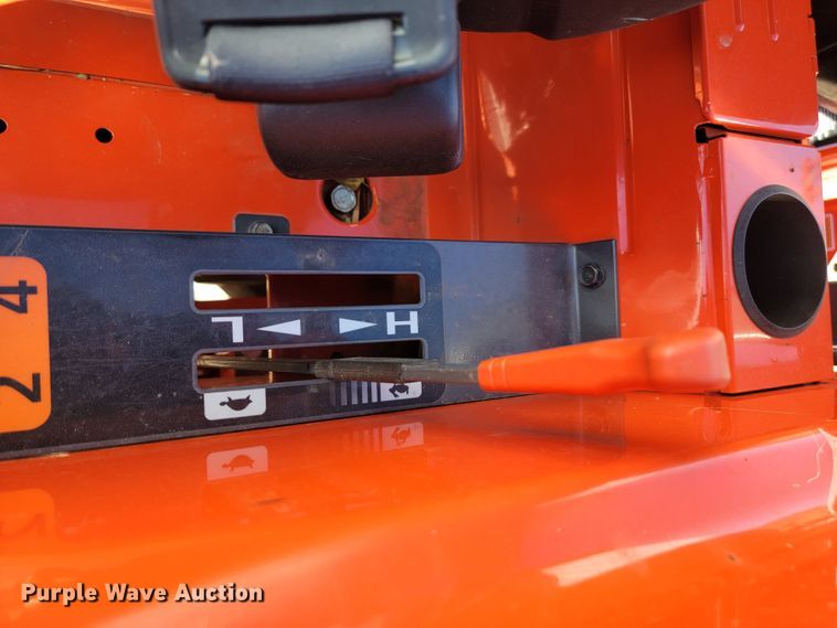 image for item LL9626 Kubota L3240  backhoe